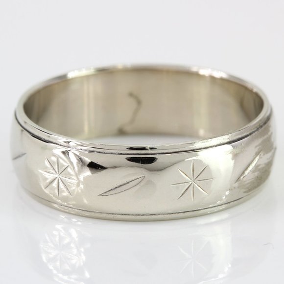 14k White Gold Etched Band Ring - Picture 3 of 3